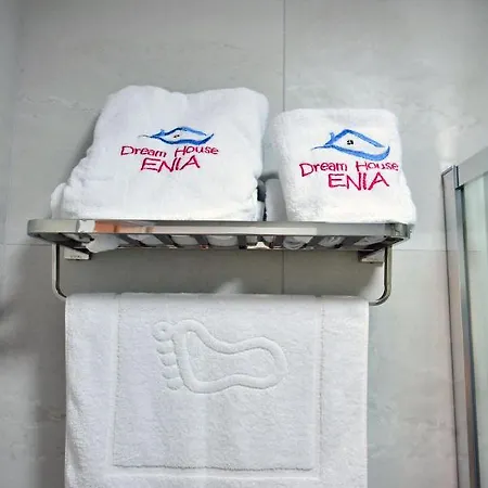 Dream House Enia 1 公寓