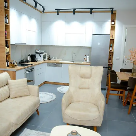 Dream House Enia 1