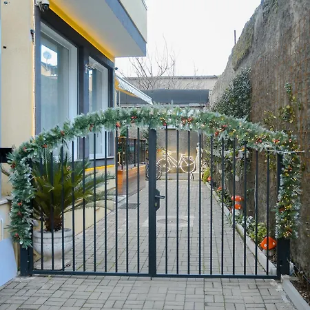 Dream House Enia 1 *