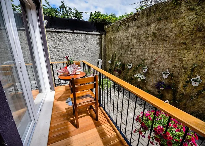 Dream House Enia 1 Apartment